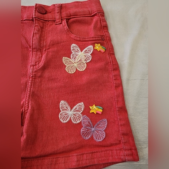 Pink Butterfly Embroidered Shorts - Picture 5 of 8